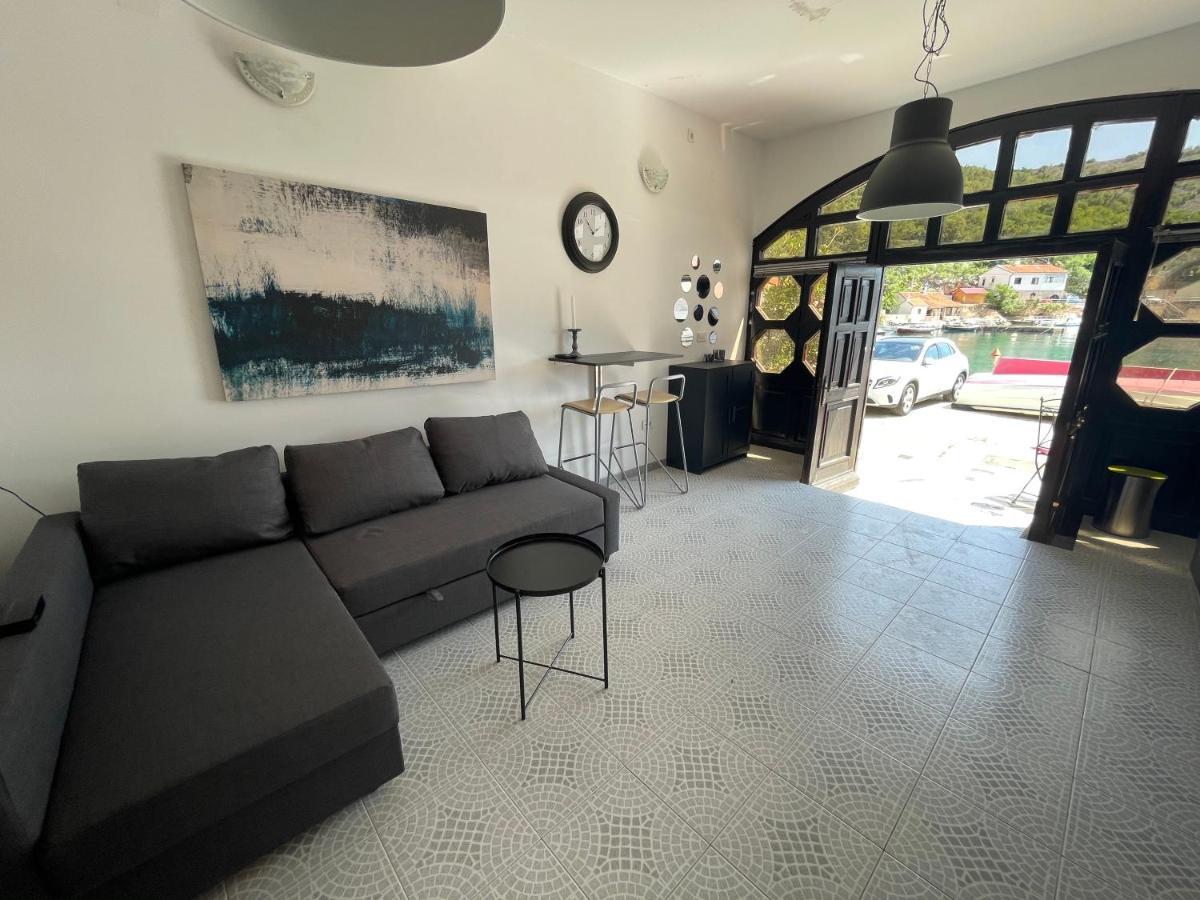 Apartmani Pulic Senj  Ngoại thất bức ảnh